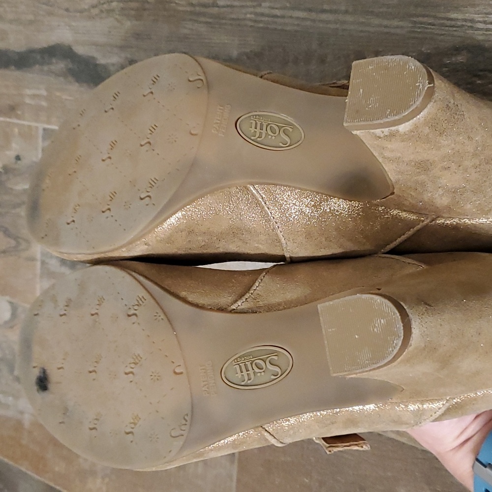 Soft Heels - image 4